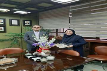 تجلیل از کارکنال حوزه ریاست و روابط عمومی